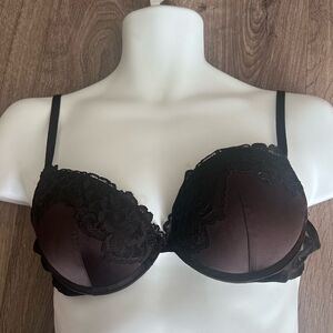 Yamamay black Push up Underwire Bra size 34B